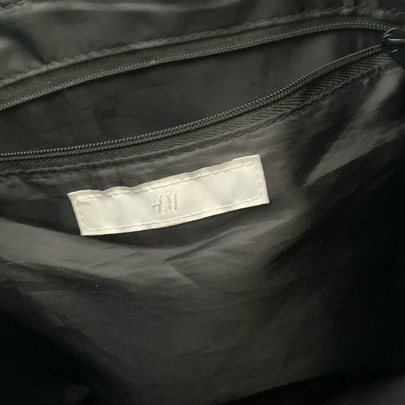 H&M Black Drawstring Backpack - Picture 6 of 6